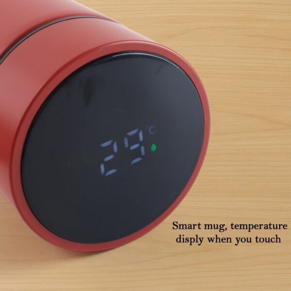 bottle-03_22e6194e-eb9c-4898-9248-4553ff3c29d5.jpg Red Vacuum Insulated Water Bottle (1 Pc / 500ML)