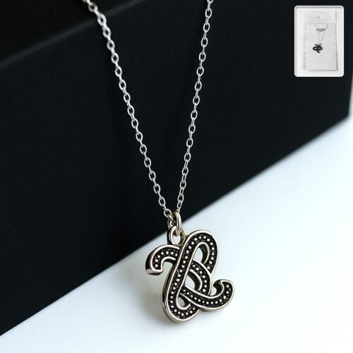 c14e8fb9-e9c7-4e55-aff3-3e0c37f176cc.jpg Pendant Necklace – Single Piece (Random Mix Design)