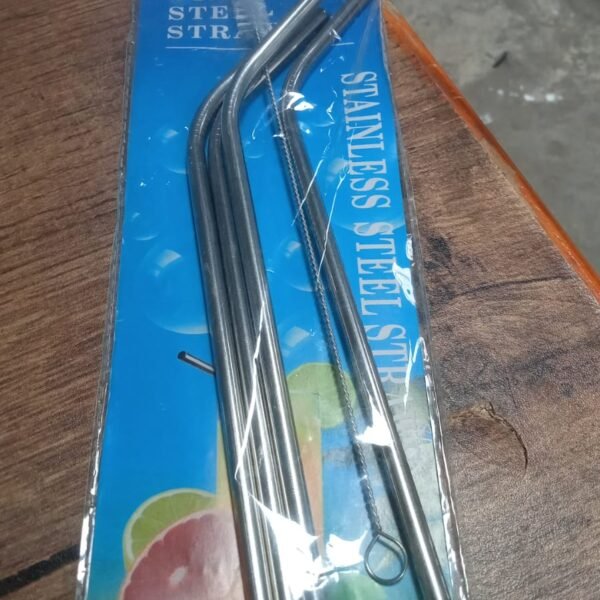 c1f2ed68-aa0d-42c8-ae95-4f4c4d38aa66_2744f567-a0d3-48f2-a6fd-26559b15ddd2.jpg Reusable Stainless Steel Drinking Straws Bent (4 Bent Straws, 1 Brush)
