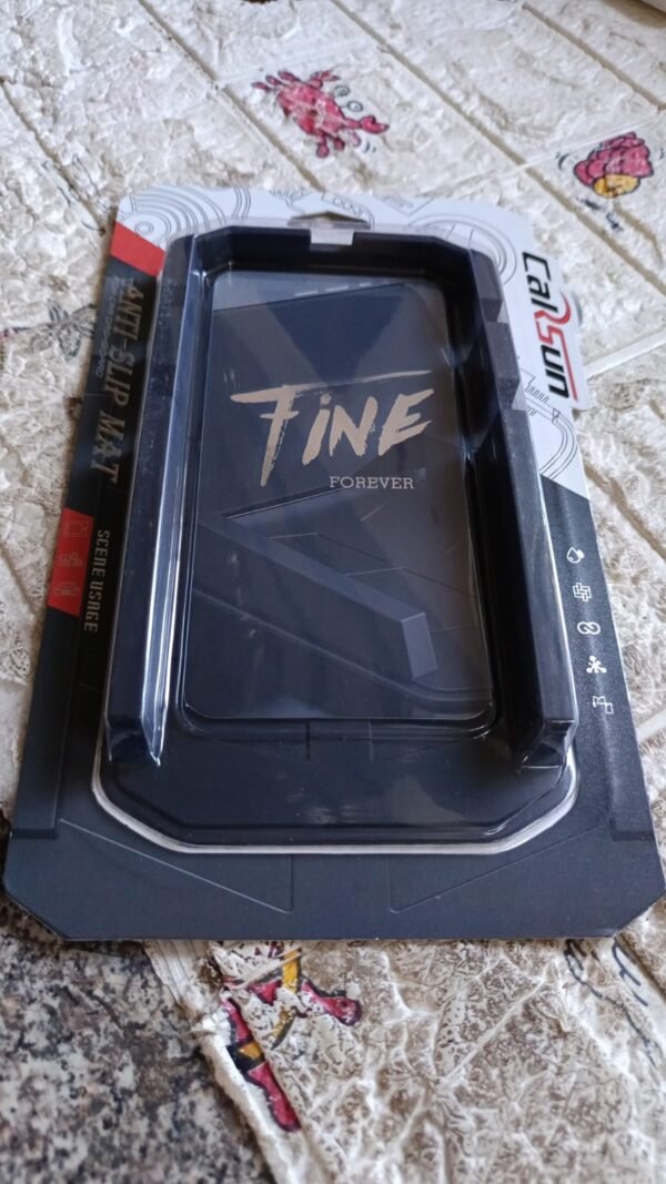 c2491f35-ccdd-4dd6-a616-a2555dc03dd4.jpg Multipurpose Car Dashboard Mobile Holder with Anti-Slip Base