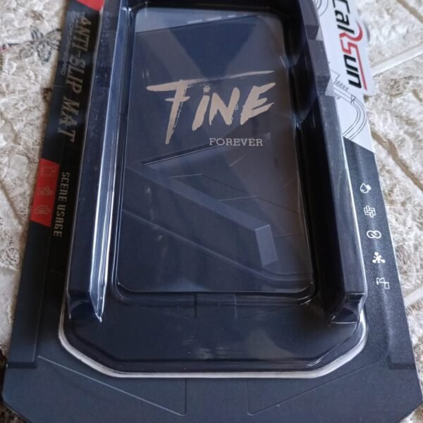 c2491f35-ccdd-4dd6-a616-a2555dc03dd4.jpg Multipurpose Car Dashboard Mobile Holder with Anti-Slip Base