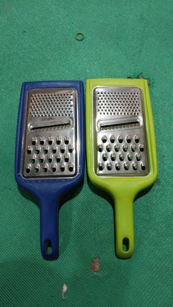 c29e86e0-65e7-47dc-b256-67b3e3b59e16.jpg Stainless Steel Cheese Grater 3in1 Multifunctional (1 Pc / Mix Color)