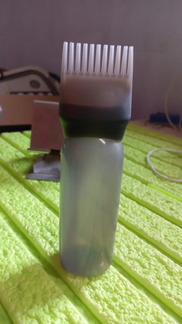 c2af3b91-afb3-4276-8f6a-3677ee13bc58.jpg Comb Applicator Bottle, Hair Oil Applicator Bottle for Hair Dye Bottle Applicator Brush with Graduated Scale, Professional Brush Applicator Comb Hairdressing Coloring Styling Tool (1 Pc), Hair accessories