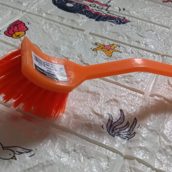 Plastic Wash Basin / Toilet Seat Cleaning Brush (Multicolour)