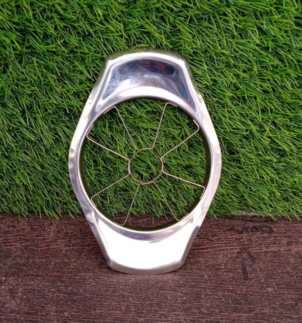 c97723c2-1944-4d22-a7a8-157b7adb6d34.jpg Stainless Steel Apple Cutter / Slicer with 8 Blades and Handle