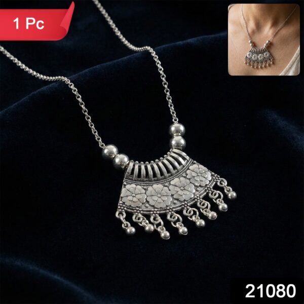 ca5ac7df-0cd9-43e2-800a-696d998e15e8.jpg Oxidised Silver Finish Floral Chandelier Pendant Necklace (1 Pc)