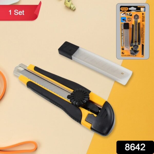 cc58ec8d-5ca1-496d-80d1-342476594bf6.jpg Cutter Knife Set with 4 Replacement Blades (1 Set)