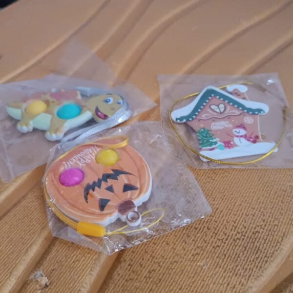 Silicone Push Bubble Fidget Keychain Toy (1 Pc)