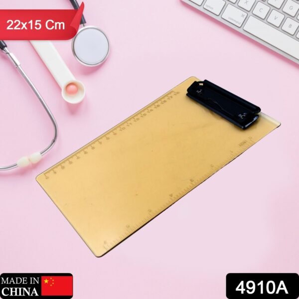 d3195cf2-9dac-41e1-9362-c1cf80a42723.jpg Transparent Plastic Clipboard Pad