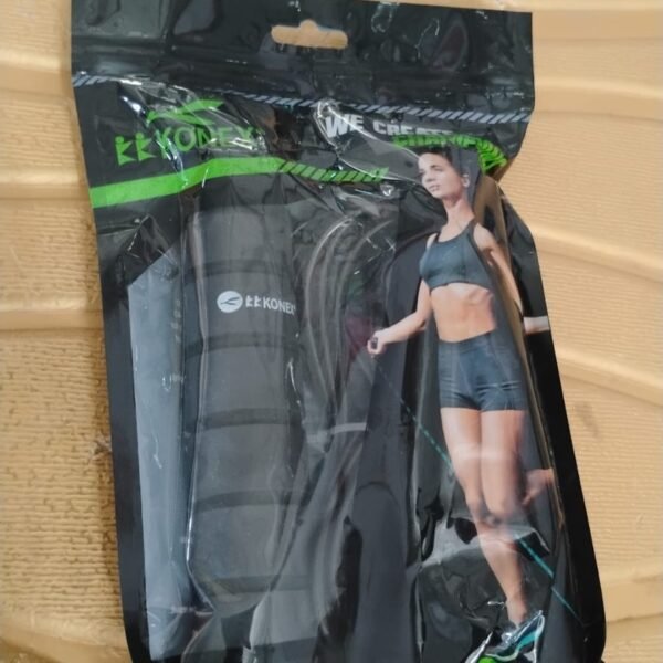 High-Speed Skipping Rope with Foam Padded Handles (1 Pc)