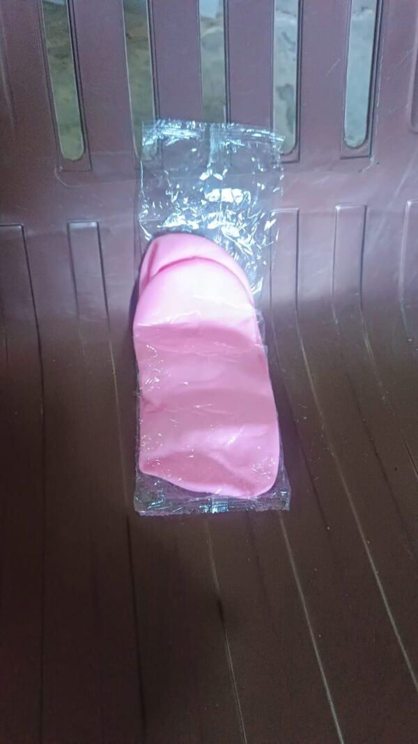 d43269ec-80e8-4e96-9efc-b680e4d1eda9.jpg Silicone Moisturizing Socks (1 Pair)