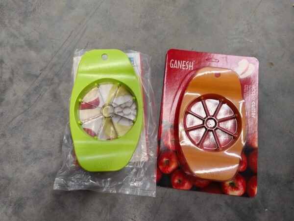 d7d2cb4c-930f-4660-baaa-397eab906941.jpg Ganesh Plastic & Stainless Steel Apple cutter (colors may vary)
