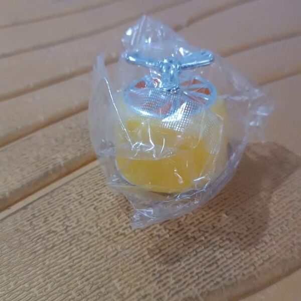 Stylish Mini Propeller Shape Car Dashboard Air Freshener, Also Hook (1 Pc)