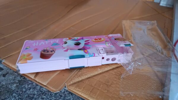 da0fe724-038b-45b4-a048-d598ff0d3bc6.jpg Magnetic Multipurpose Compass Box with 2 Compartments (1 Pc)