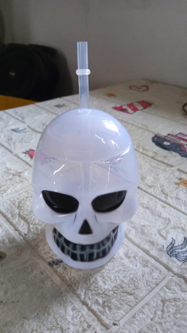 da9152ca-6121-4b43-9c6f-8851a9c061df.jpg Ghost Face Bottle Water Bottle, Drinking Cup with Lid and Straw(1 Pc)