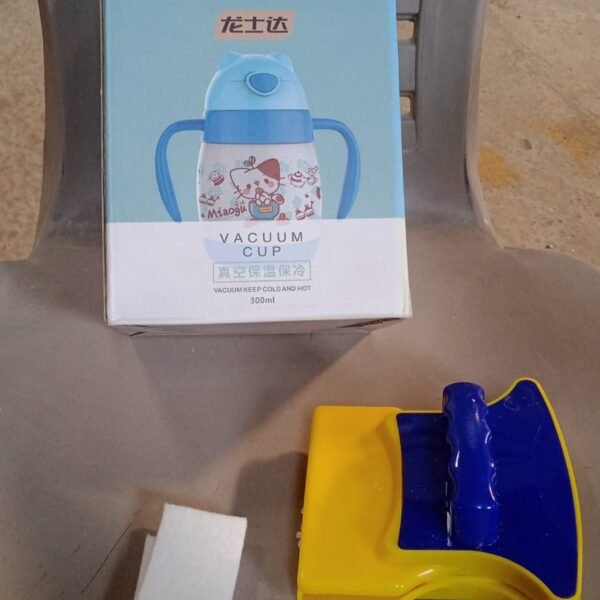 Magnetic Glass Cleaner (1 Pc): Square, Double-Sided Wiper, 2 Extra Pads