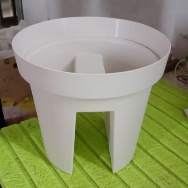 Riding Pot Bling Decor Creative Flowerpot Balcony Flower Pot (1 Pc / MOQ :- 2 Pc)