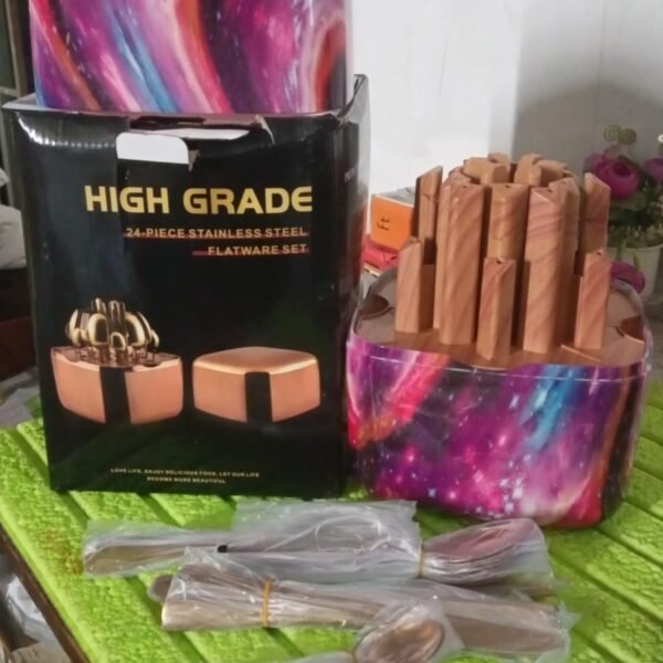 Unique Golden Egg Storage Modern Tableware Steak Knives Fork Flatware Set Royal Spoon Set Tableware Gold Cutlery Set Dishwasher Safe Mirror Finished With Gift Box for Halloween 24Pcs Set)