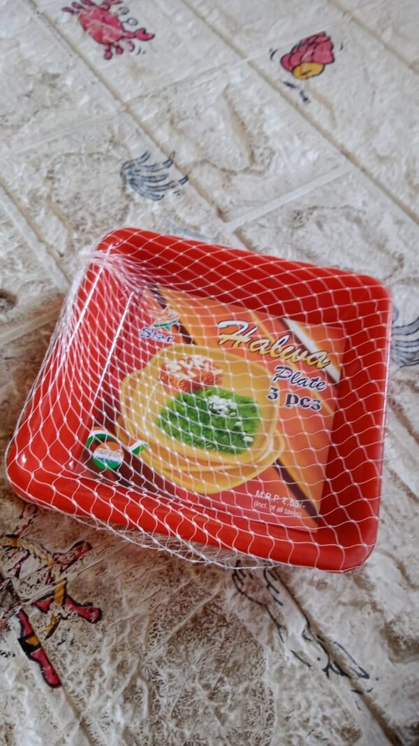 de64edc9-06b3-49bf-be45-9e2538f7069b.jpg Square Plastic Halwa Dinner Plate Snacks Tray Set for Home Office 3 Pcs