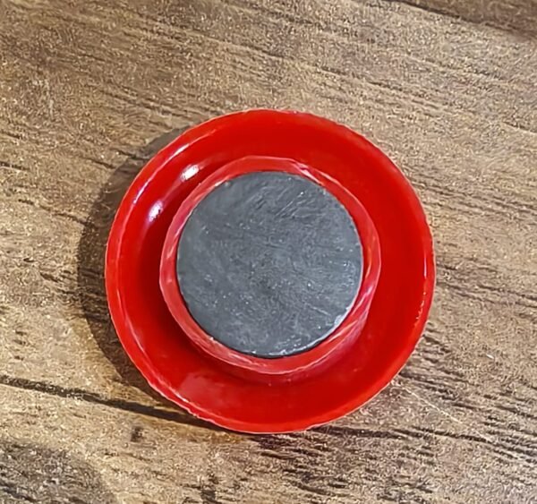 Red Board Magnets Circular Plastic Buttons (1 Pc)