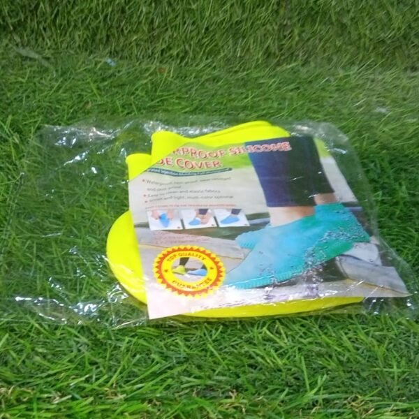 Small Silicone Shoe Covers: Waterproof & Anti-Skid for Rain & Bike