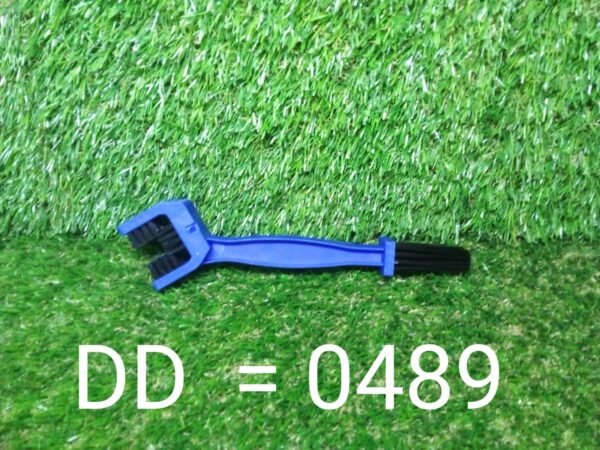 e7771074-7d16-42a0-b659-e917b3125beb_2af574ac-5b89-45d0-aff0-599fe1f77fdc.jpg Cycle Motorbike Chain Cleaning Tool