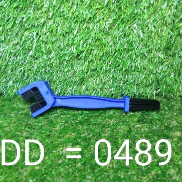 e7771074-7d16-42a0-b659-e917b3125beb_2af574ac-5b89-45d0-aff0-599fe1f77fdc.jpg Cycle Motorbike Chain Cleaning Tool
