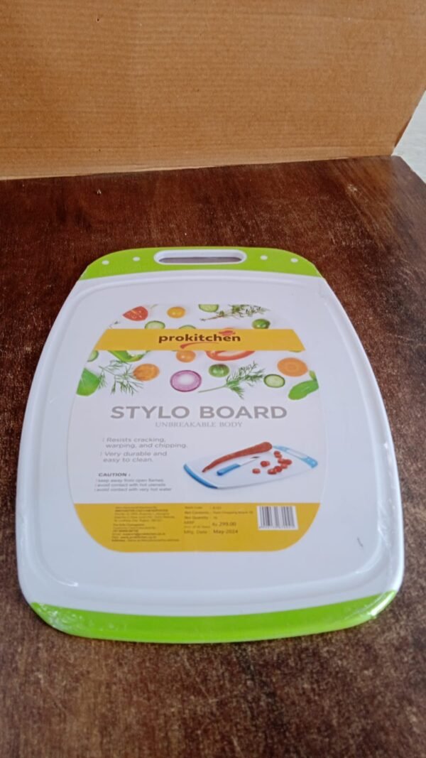 Ganesh Vegetables and Fruits Cutting Chopping, Plastic Board (1 Pc)