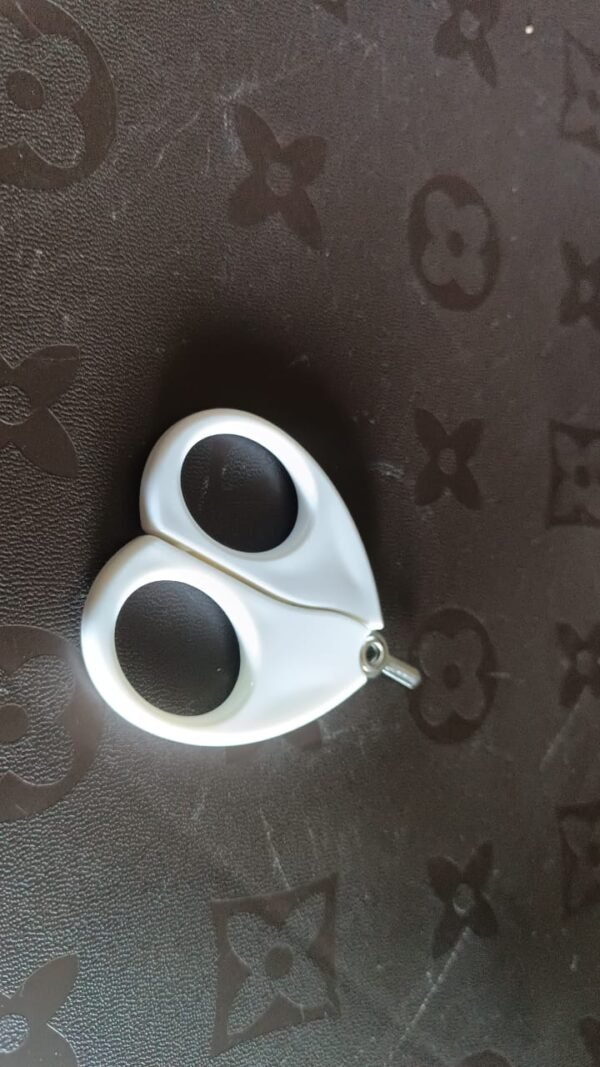 e984ac37-0b44-45a9-a7cb-79edd57d37a0.jpg Baby Safety Nail Cutter Scissors for Safe Nail Clipping (1 Pc)