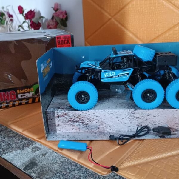 Rock Climber Car, 8 Wheels Climbing Car (1 Pc / Remote Battery Not Included)