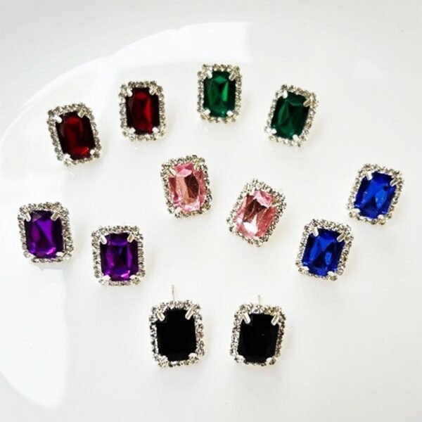 Diamond Jewellery Interchangeable Triangular Shaped (6 Pari / Mix Color & Design)