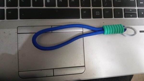 eb49f543-d0bf-4e0a-909a-6f4808a52faa_fc780db8-1fb2-4eaa-917f-e874f25d9d09.jpg Multipurpose Adjustable Hand Wrist Strap for Phone & Cellphone (6 Inch)