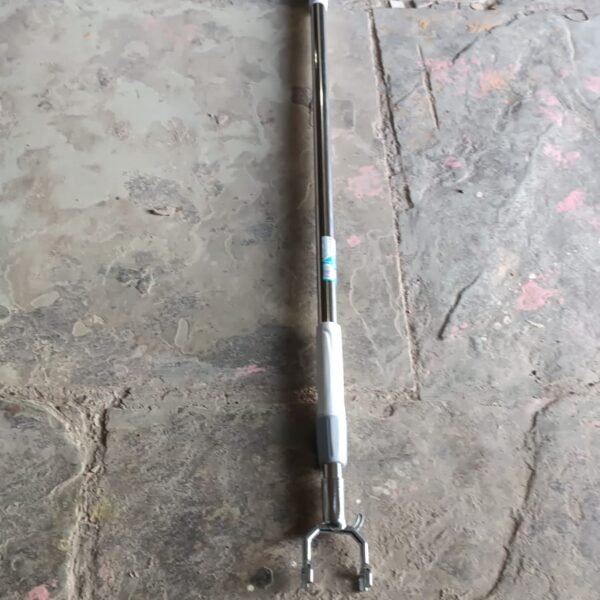 f344d358-3b28-4983-a1ec-3324c9b563fc.jpg Stainless Steel Telescopic Pole Clothes Hooks Hanger (1 Pc / 155 cm)