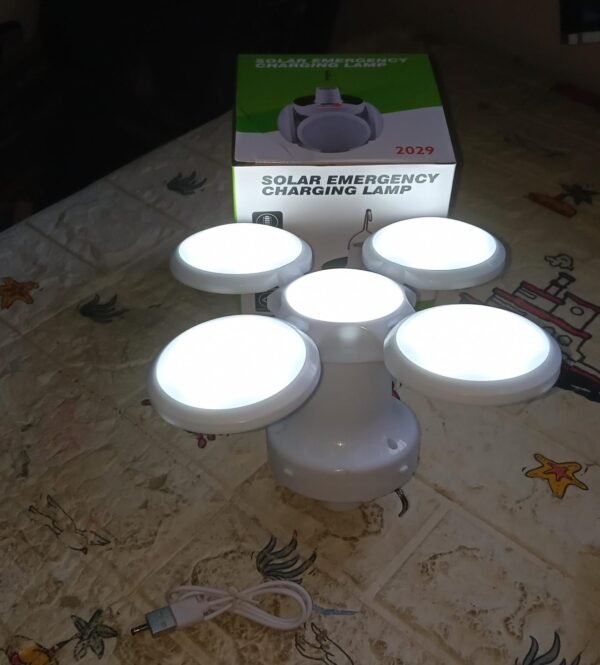 f44401c3-0e40-4d4a-8a7d-3e95062c4a72.jpg Solar Multi-Functional Emergency LED Light