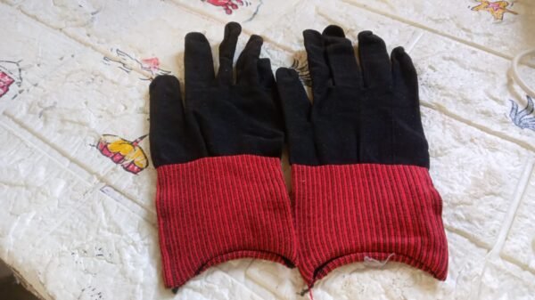 Small Cut Resistant Gloves (1 Pair)