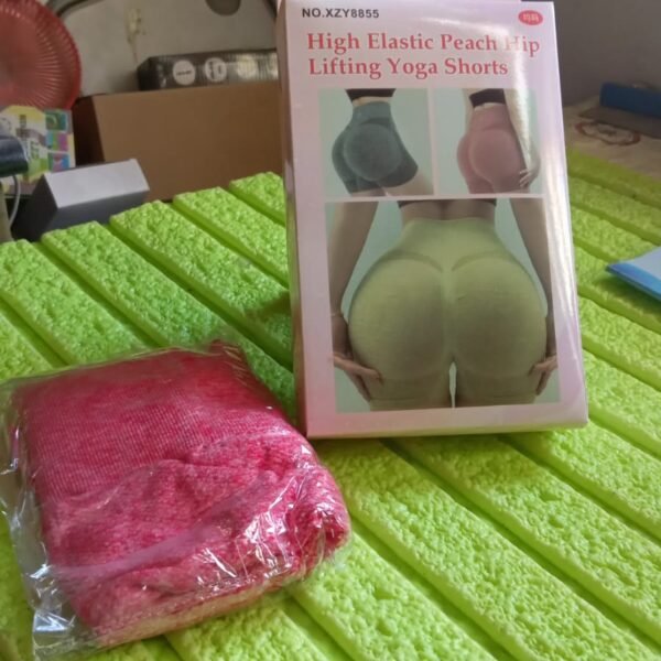 f64152d5-522e-417d-aff8-41f9544a924c.jpg High Elastic Peach hip Lifting Yoga Shorts