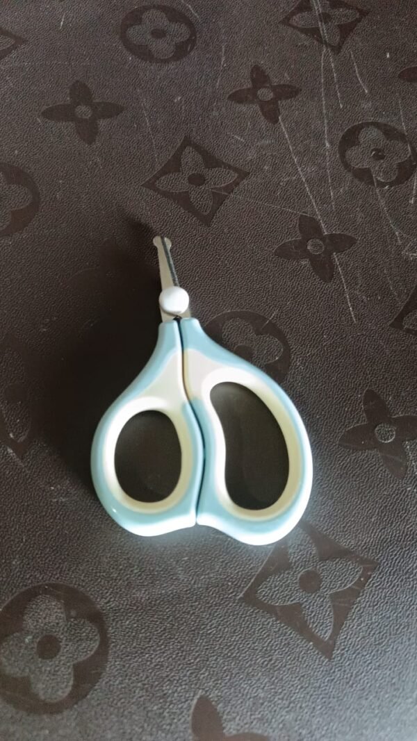 Baby Safety Nail Cutter Scissors for Safe Nail Clipping (1 Pc / Mix Color)