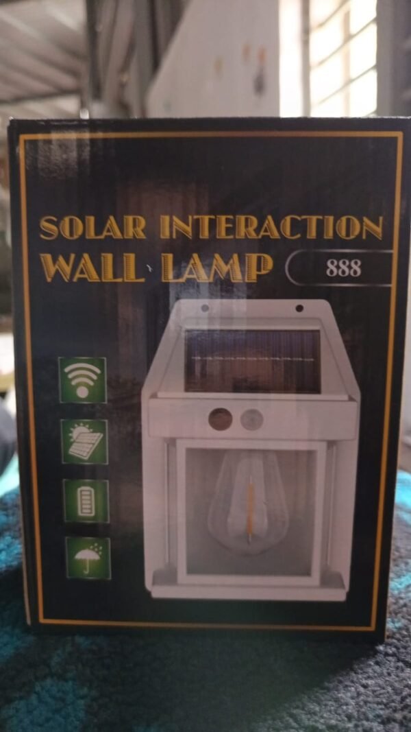 Solar Wall Lamp – Wireless Outdoor Light with Motion Sensor & 3 Modes