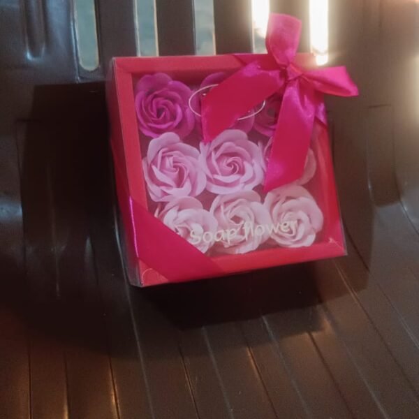 f7453867-79d4-4e63-8f61-e06da90b8a03.jpg 9 Pc Rose Flower Bath Soap (9 Pcs Set)