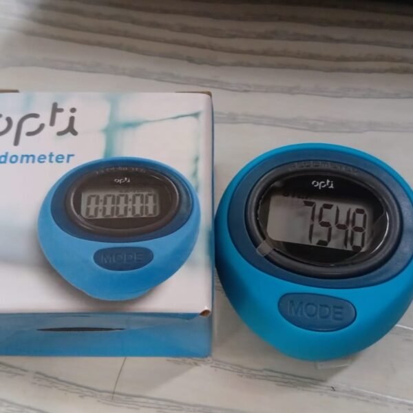 Digital Pedometers for Men and Women  Running, to Track Calories