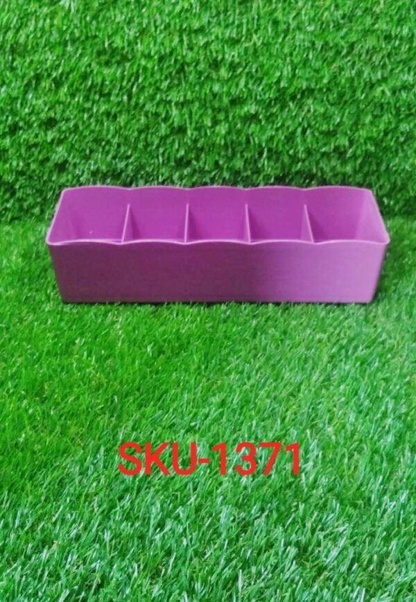 fbefb91b-8064-4b50-88db-f3ec1804dbae.jpg Dividers Tray Organizer Clear Plastic Bead Storage Tray (Multicolour)