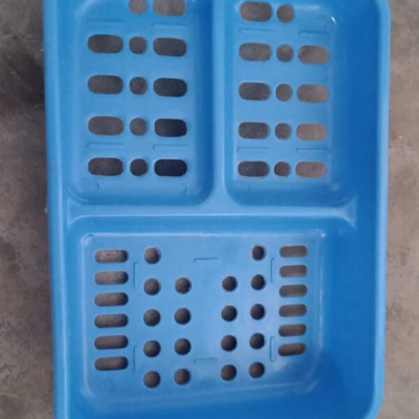 fc034088-95f4-48e1-b1b1-2dcc93319254.jpg 3 in 1 Soap keeping Plastic Case for Bathroom use
