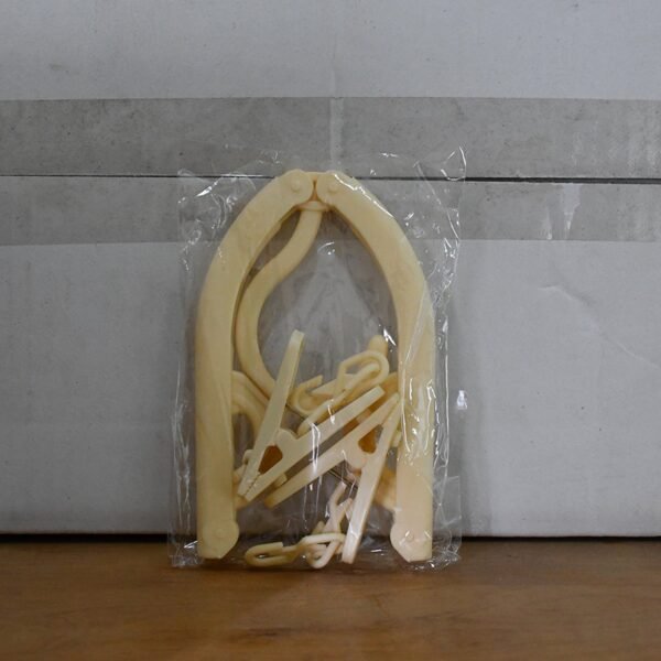 hanger-06.jpg Multipurpose Foldable Cloth Hanger with Dual Clips (1 Pc)