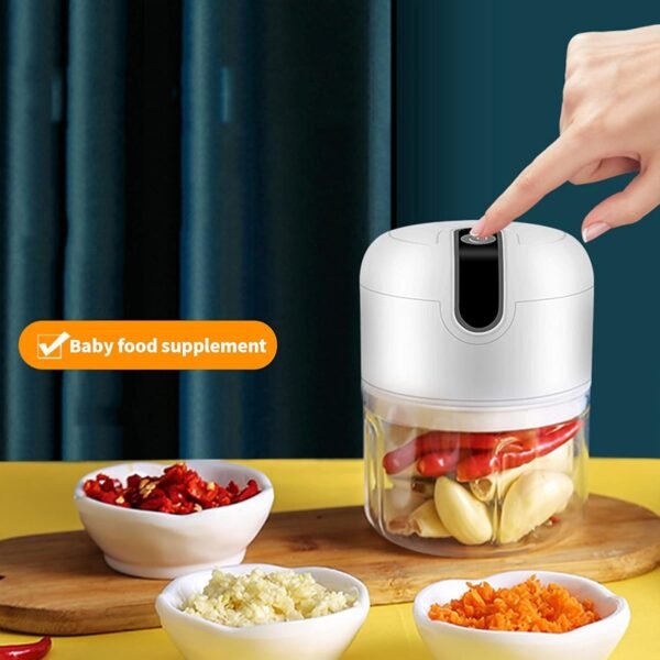 m3.jpg Wireless USB Rechargeable Mini Electric Garlic Machine / Chopper (250Ml)