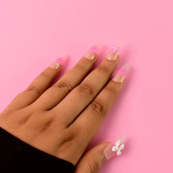 Reusable Press-On Artificial Nails with Adhesive Stickers fake nails (1 Pkt)