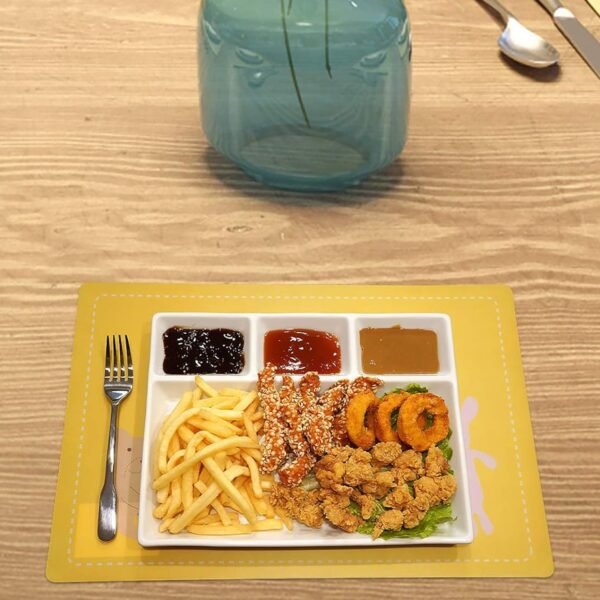 servingtray-02.jpg Plastic 4-Compartment Rectangular Meal Serving Tray / Plate (1 Pc / White)