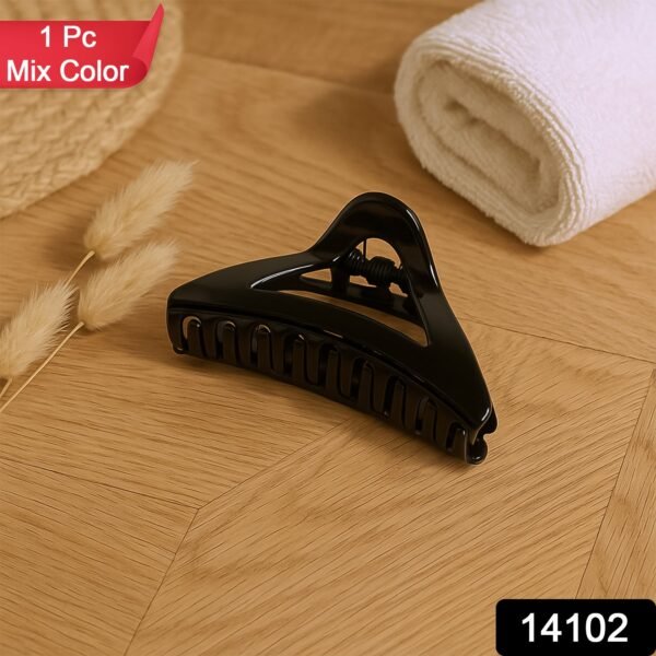 Triangle Shape Mix Color Plastic Hair Claw Clip for Women and Girls – 1 Pc